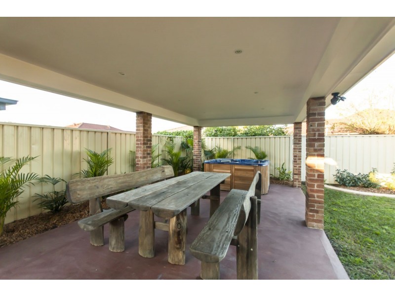 27 Martens Avenue, Raymond Terrace NSW 2324