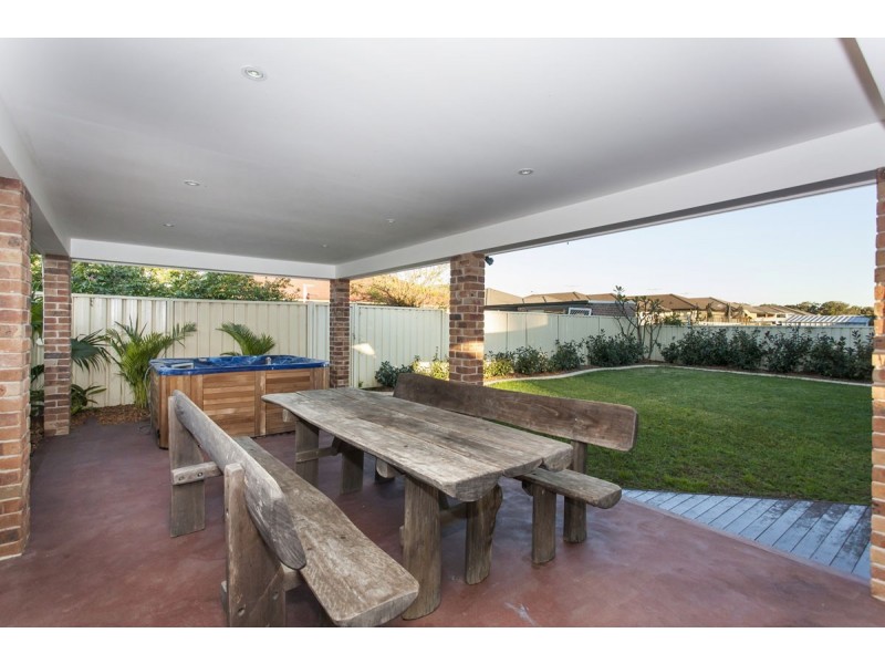 27 Martens Avenue, Raymond Terrace NSW 2324