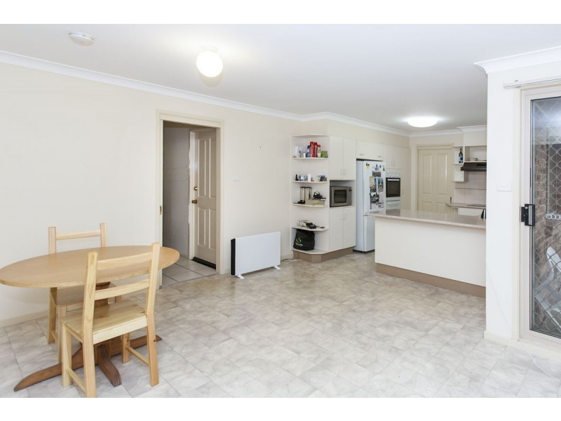 11 Kunzea Close, Medowie NSW 2318