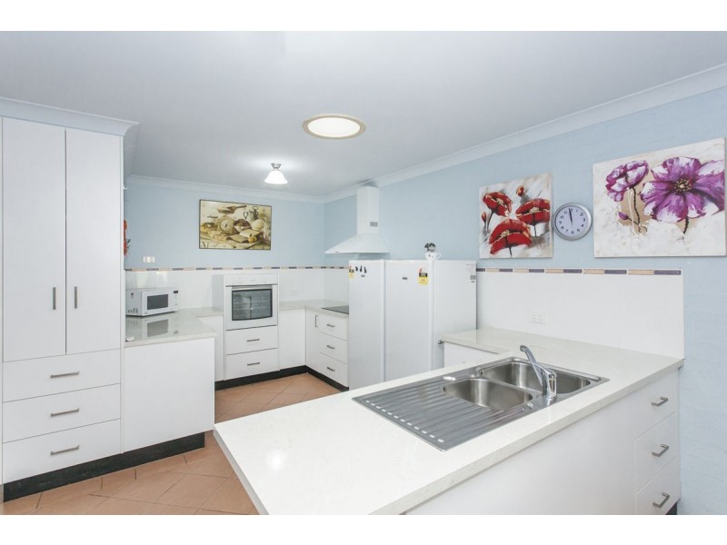 1/33 Benjamin Lee Drive, Raymond Terrace NSW 2324