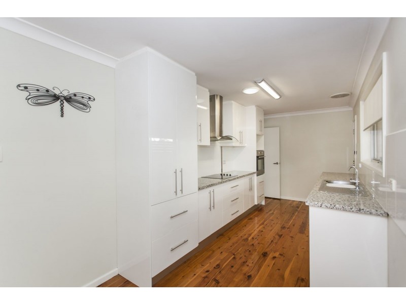 3 Lynista Close, Raymond Terrace NSW 2324