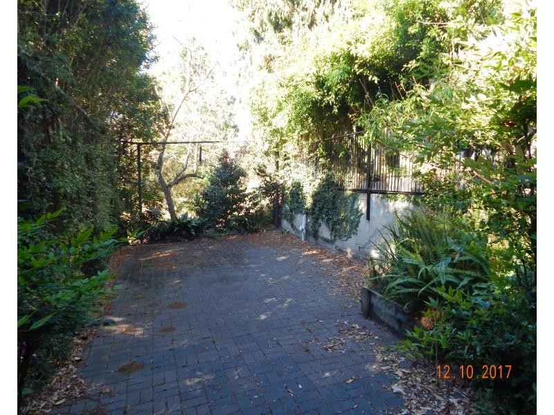 98 LOOKOUT ROAD, New Lambton NSW 2305