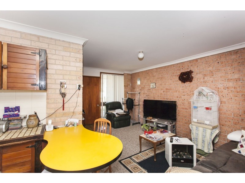 2/18 Sabre Avenue, Raymond Terrace NSW 2324