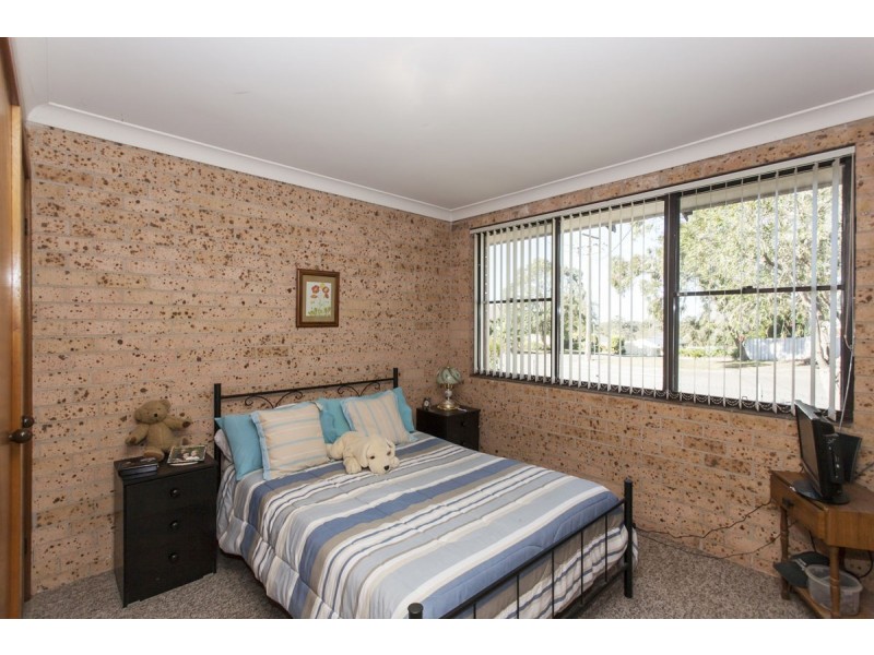 2/18 Sabre Avenue, Raymond Terrace NSW 2324
