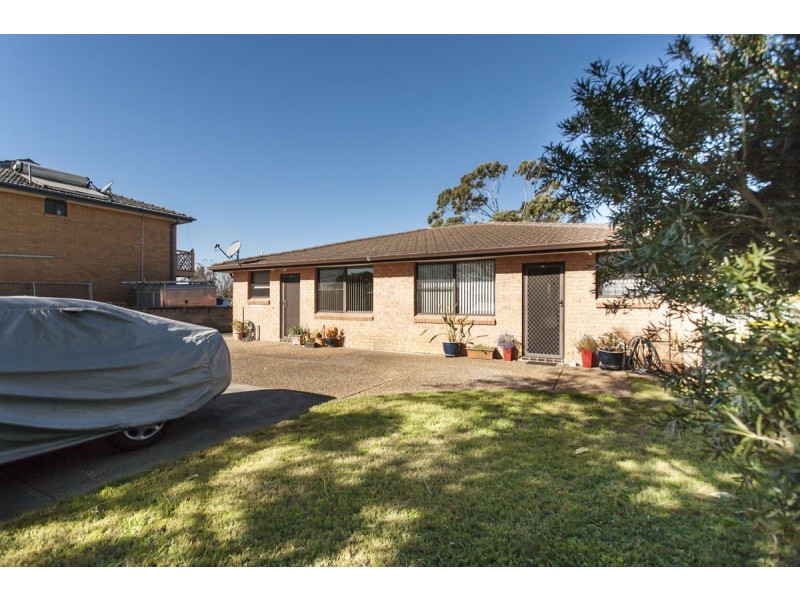 2/18 Sabre Avenue, Raymond Terrace NSW 2324