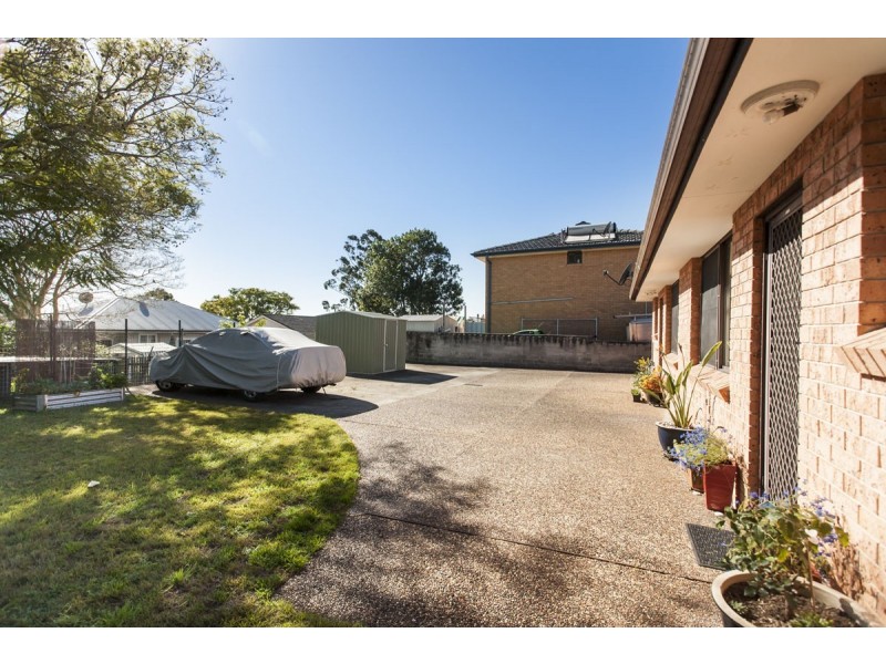 2/18 Sabre Avenue, Raymond Terrace NSW 2324