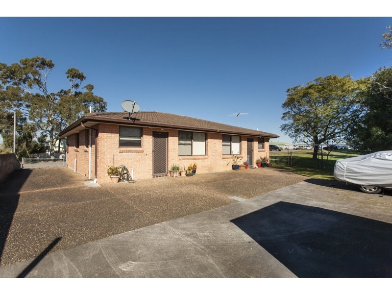 2/18 Sabre Avenue, Raymond Terrace NSW 2324