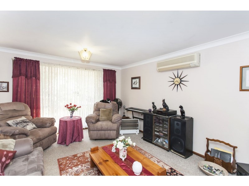 13 Holt Place, Raymond Terrace NSW 2324