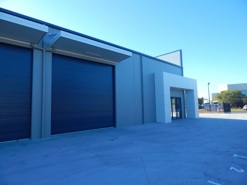 2/5 Frost Drive, Mayfield West NSW 2304