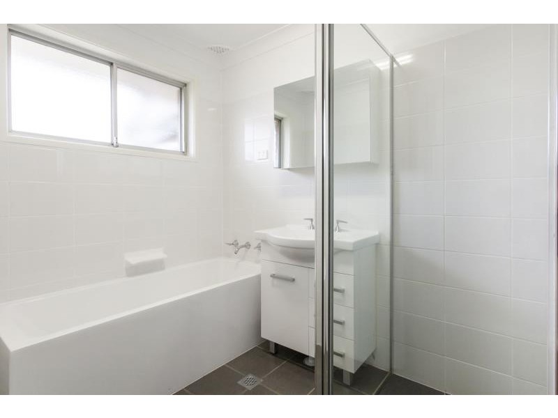 3 LYNISTA CLOSE, Raymond Terrace NSW 2324