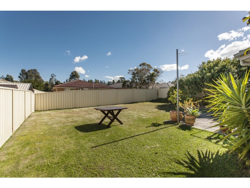 10 Manning Avenue, Raymond Terrace NSW 2324