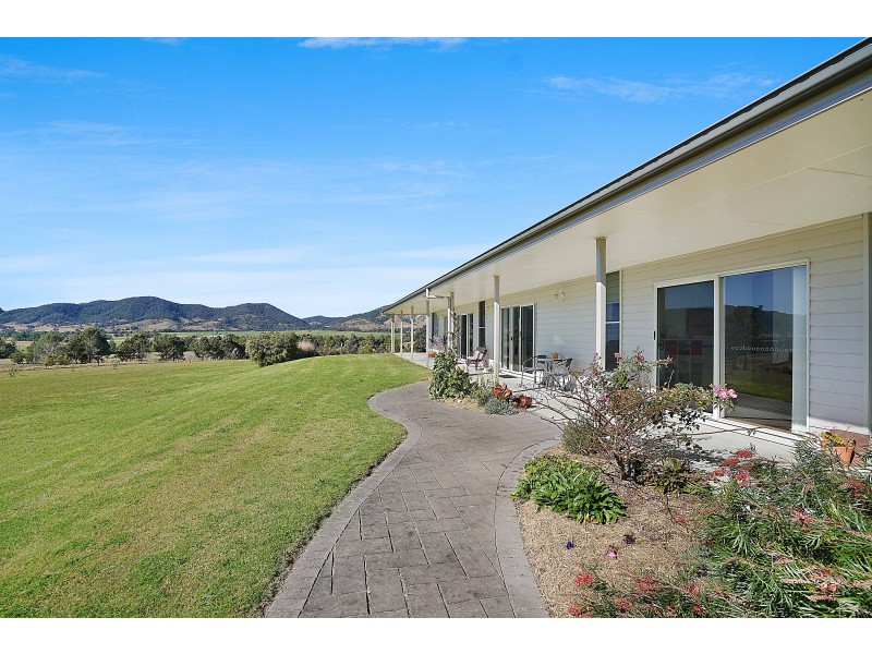 6 Forbesdale Close, Gloucester NSW 2422