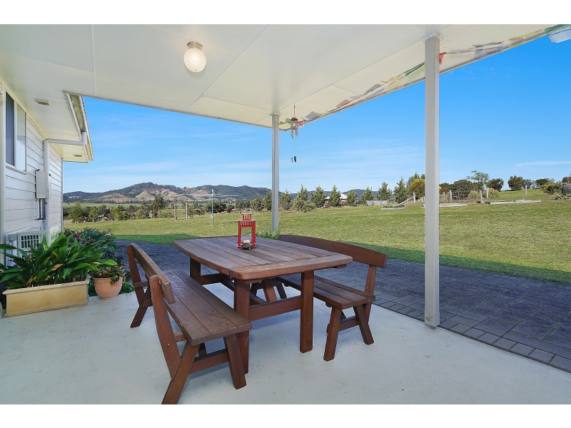6 Forbesdale Close, Gloucester NSW 2422