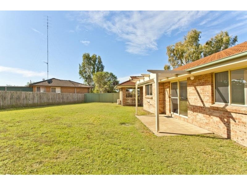 6 BLAIR CLOSE, Raymond Terrace NSW 2324