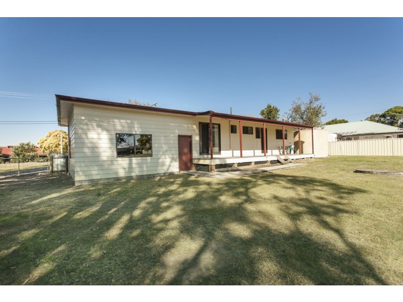 3 Market Street, Wallalong NSW 2320