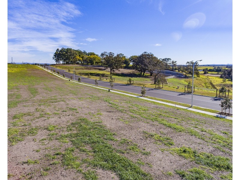 Henning Road – Roslyn Park Estate, Raymond Terrace NSW 2324