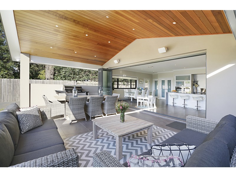 9 Westbourne Road, Bolwarra NSW 2320