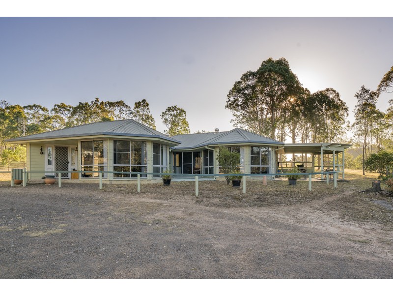 270 Wallarobba Road, Brookfield NSW 2420