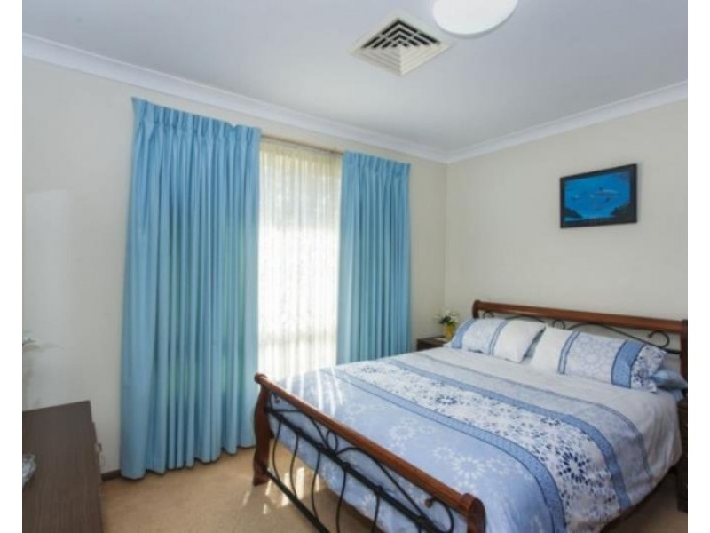 10 ELIZABETH AVENUE, Raymond Terrace NSW 2324