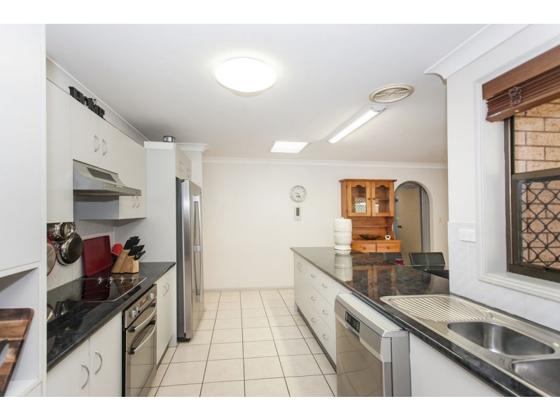 14 Macquarie Close, Raymond Terrace NSW 2324