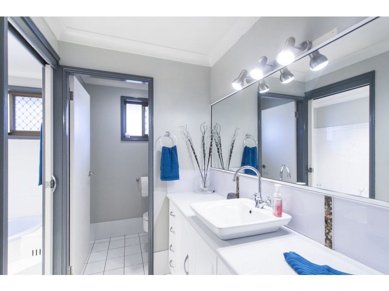 14 Macquarie Close, Raymond Terrace NSW 2324