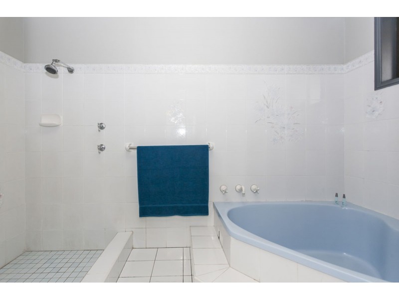 14 Macquarie Close, Raymond Terrace NSW 2324