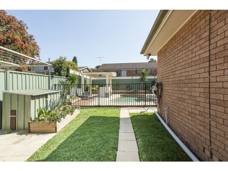 14 Macquarie Close, Raymond Terrace NSW 2324