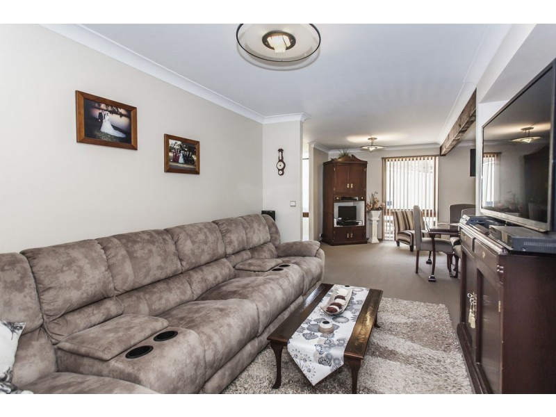 100 Alton Road, Raymond Terrace NSW 2324