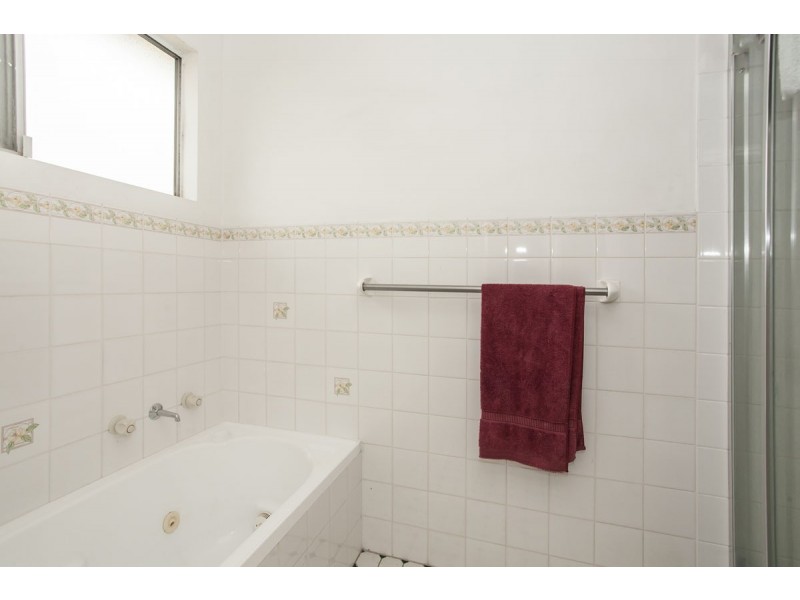 4 Ninth Street, Weston ACT 2611