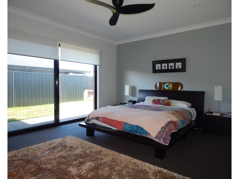 62 SEASIDE BOULEVARD, FERN BAY, Fern Bay NSW 2295
