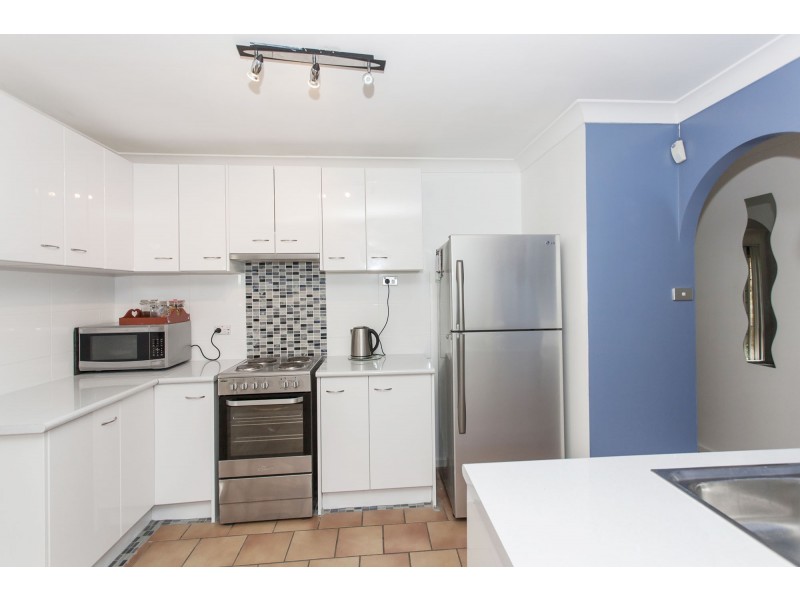 70 Hastings Drive, Raymond Terrace NSW 2324