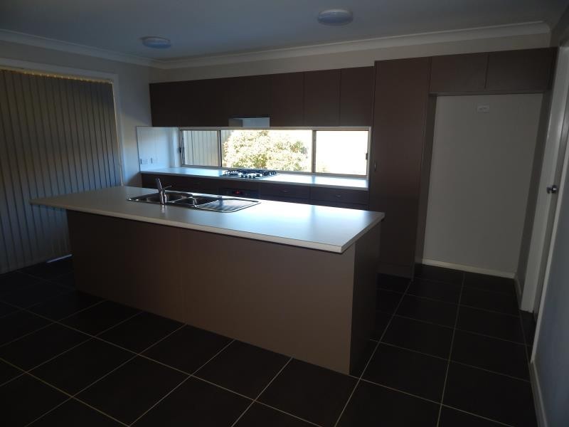 9 EDWARD WINDEYER WAY, Raymond Terrace NSW 2324