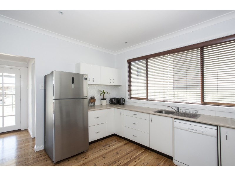 37 Farnsworth Street, Thornton NSW 2322