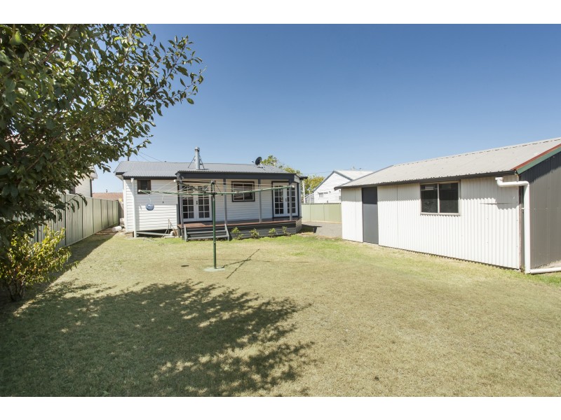 37 Farnsworth Street, Thornton NSW 2322