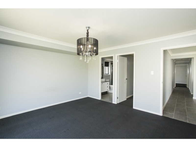 15 Reo Street, Largs NSW 2320