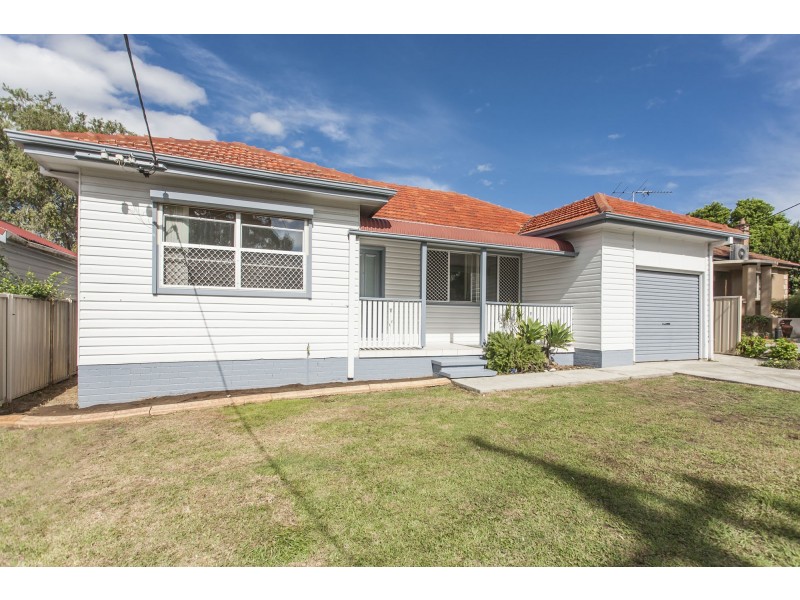 227 Adelaide Street, Raymond Terrace NSW 2324