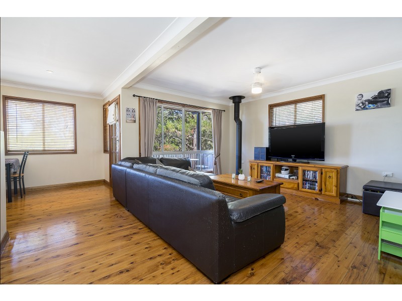 17 Lowe Street, Clarence Town NSW 2321