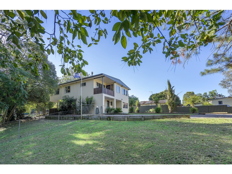 17 Lowe Street, Clarence Town NSW 2321
