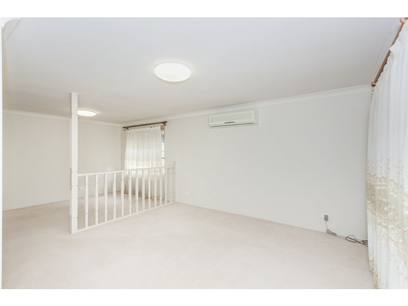 25 Dalyell Way, Raymond Terrace NSW 2324