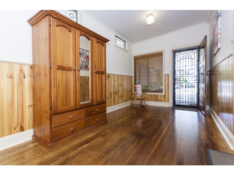 15 King Street, Stockton NSW 2295