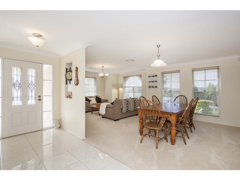 7 Falconer Close, Raymond Terrace NSW 2324