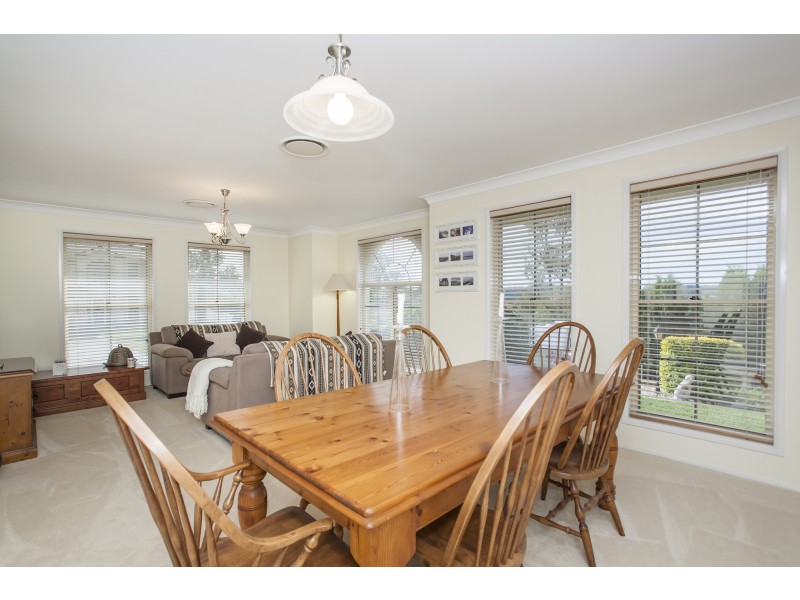 7 Falconer Close, Raymond Terrace NSW 2324