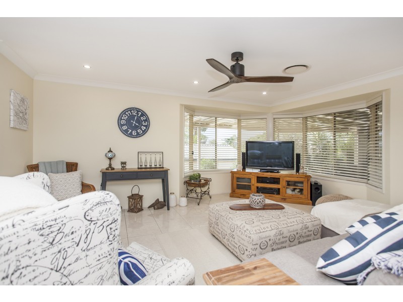 7 Falconer Close, Raymond Terrace NSW 2324