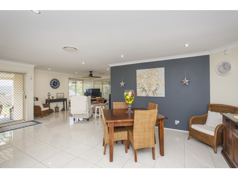 7 Falconer Close, Raymond Terrace NSW 2324