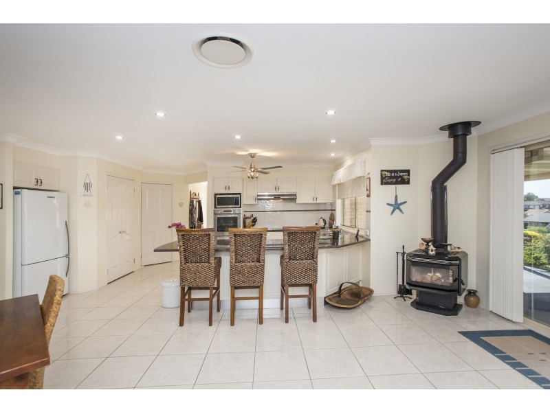 7 Falconer Close, Raymond Terrace NSW 2324