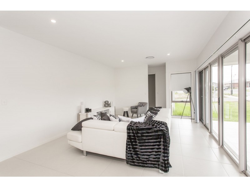 103 Triton Boulevard, North Rothbury NSW 2335
