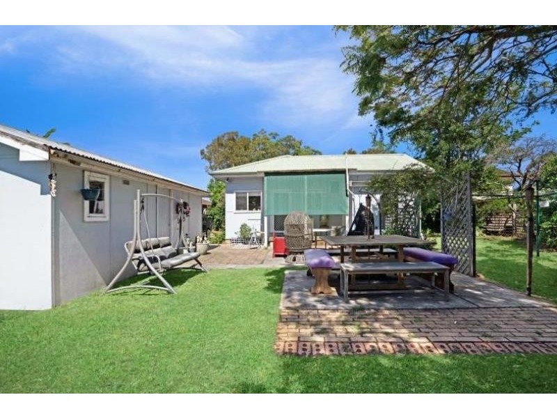 34 PRESIDENT WILSON WALK, Tanilba Bay NSW 2319