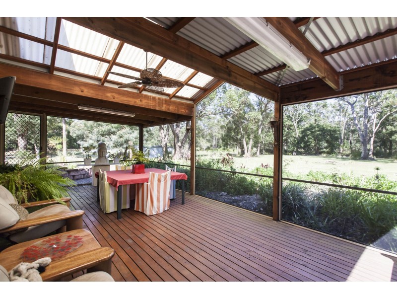 11 Hideaway Drive, Salt Ash NSW 2318