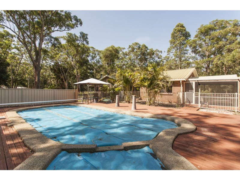 11 Hideaway Drive, Salt Ash NSW 2318