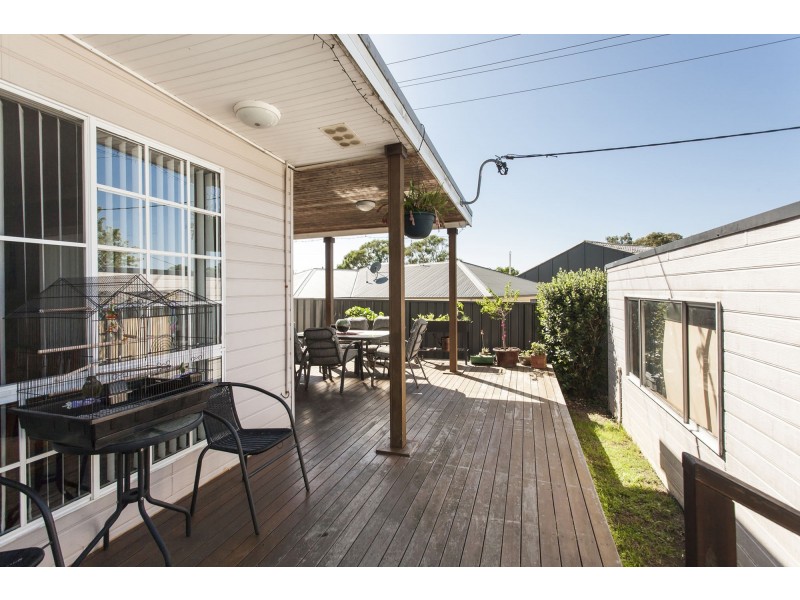 23 Gwen Parade, Raymond Terrace NSW 2324
